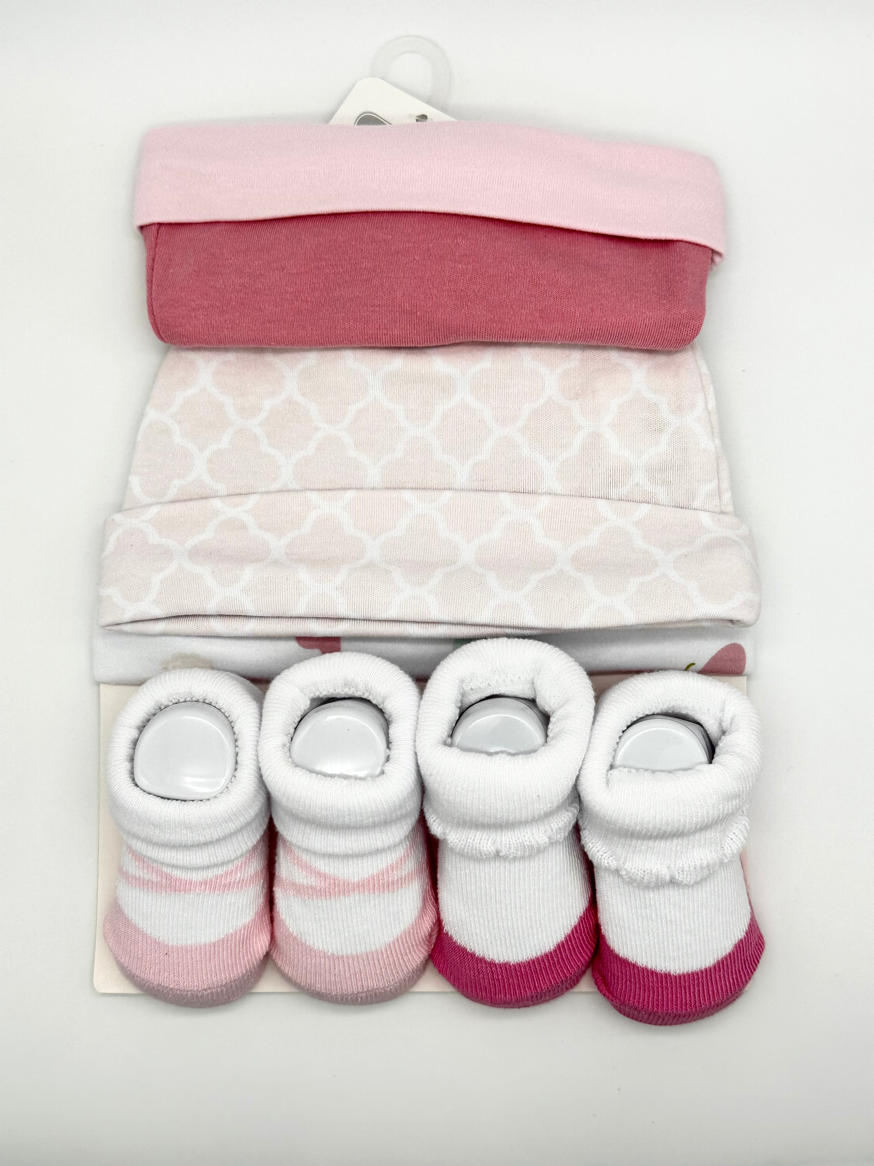 Cap (3 pcs) & socks (2 pairs) 0-9m